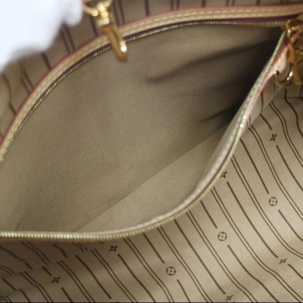 💎✨LIKE NEW✨💎 HOBO DISCONTINUED LOUIS VUITTON DELIGHTFUL MM - Picture 3 of 12